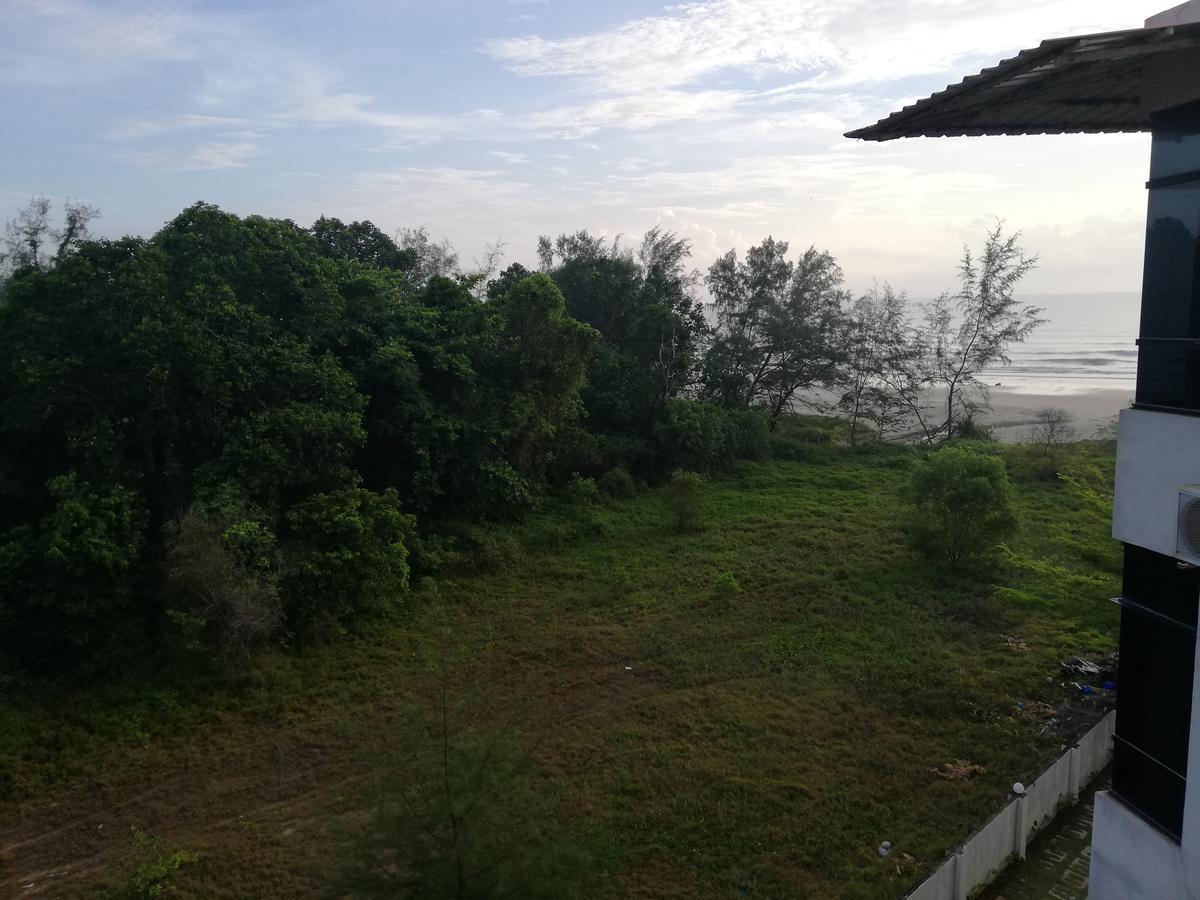 Studio At Samsuria Beach Resort Kampung Sungai Ular Экстерьер фото